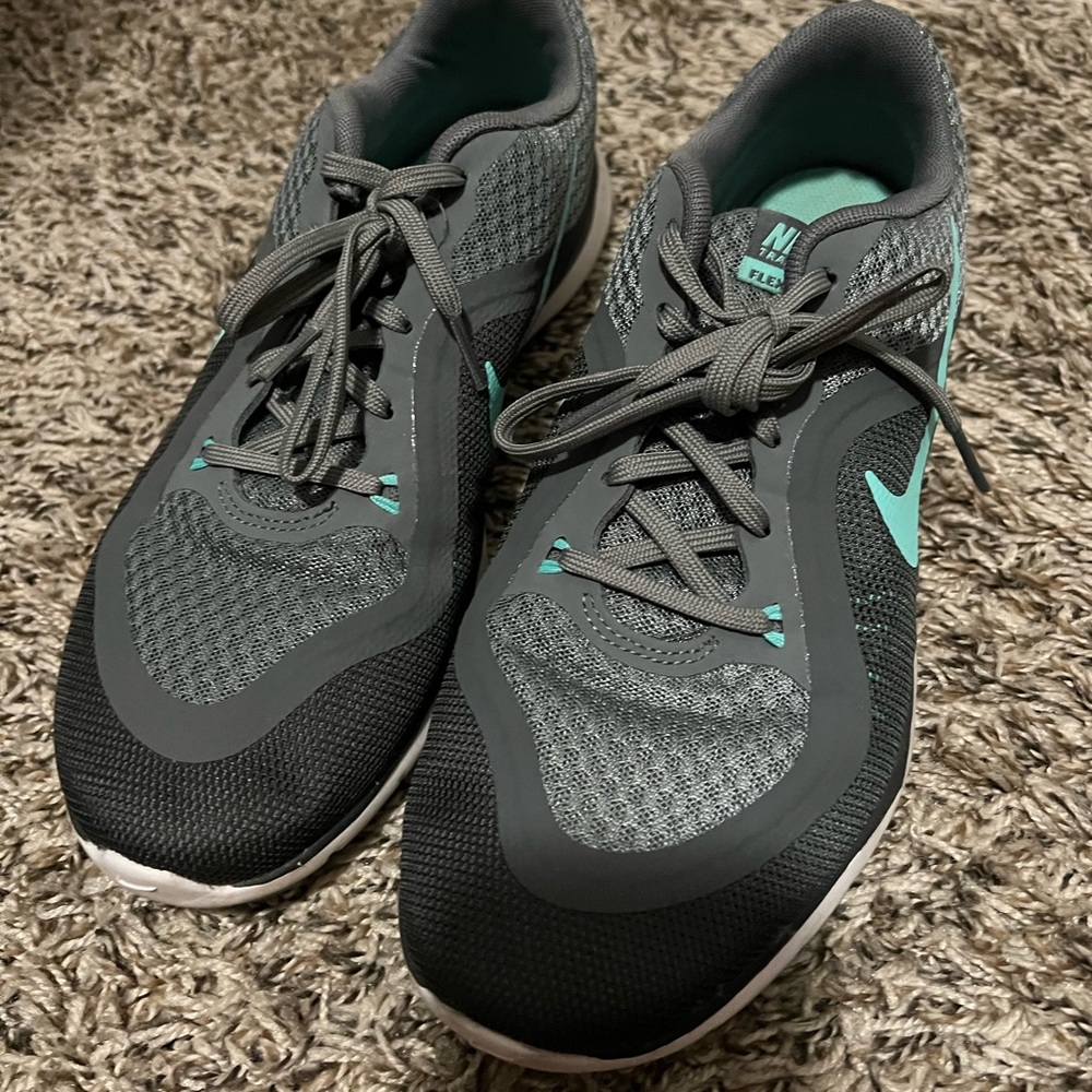 Grey Nike Flex Sneakers